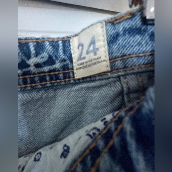 Free People- Mambo Light Wash Denim Skirt - 24 - Picture 7 of 7